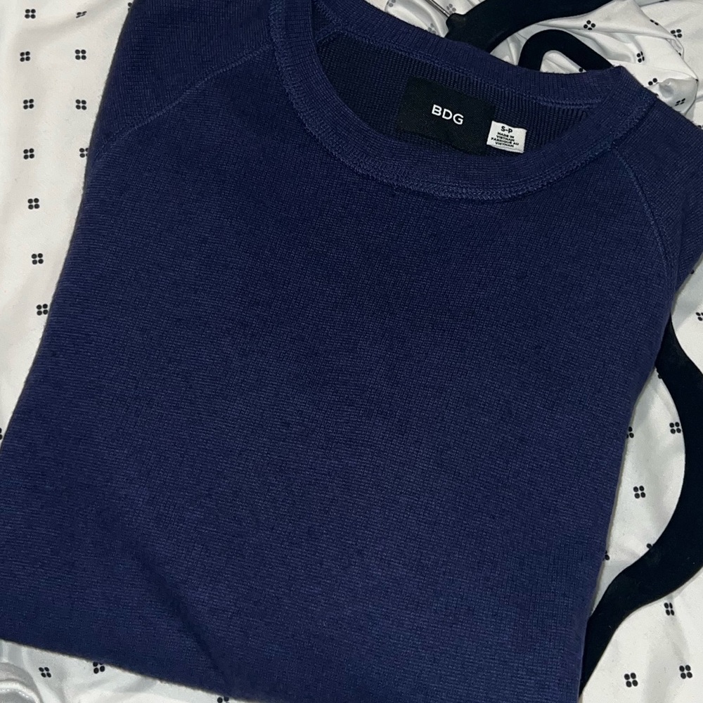 BDG urban outfitters mens indigo long sleeve sweatshirt sz small nwot
